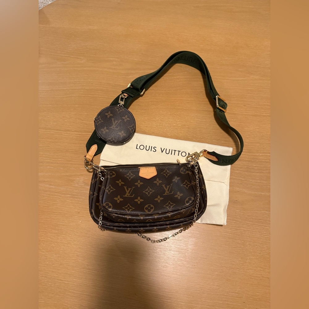 Louis Vuitton Monogram Multi Pochette with Coin Purse